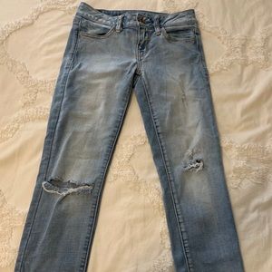 American Eagle Light Mom Jeans